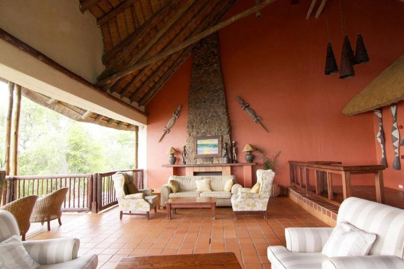 Cresta Mowana Safari Lodge Касане Экстерьер фото